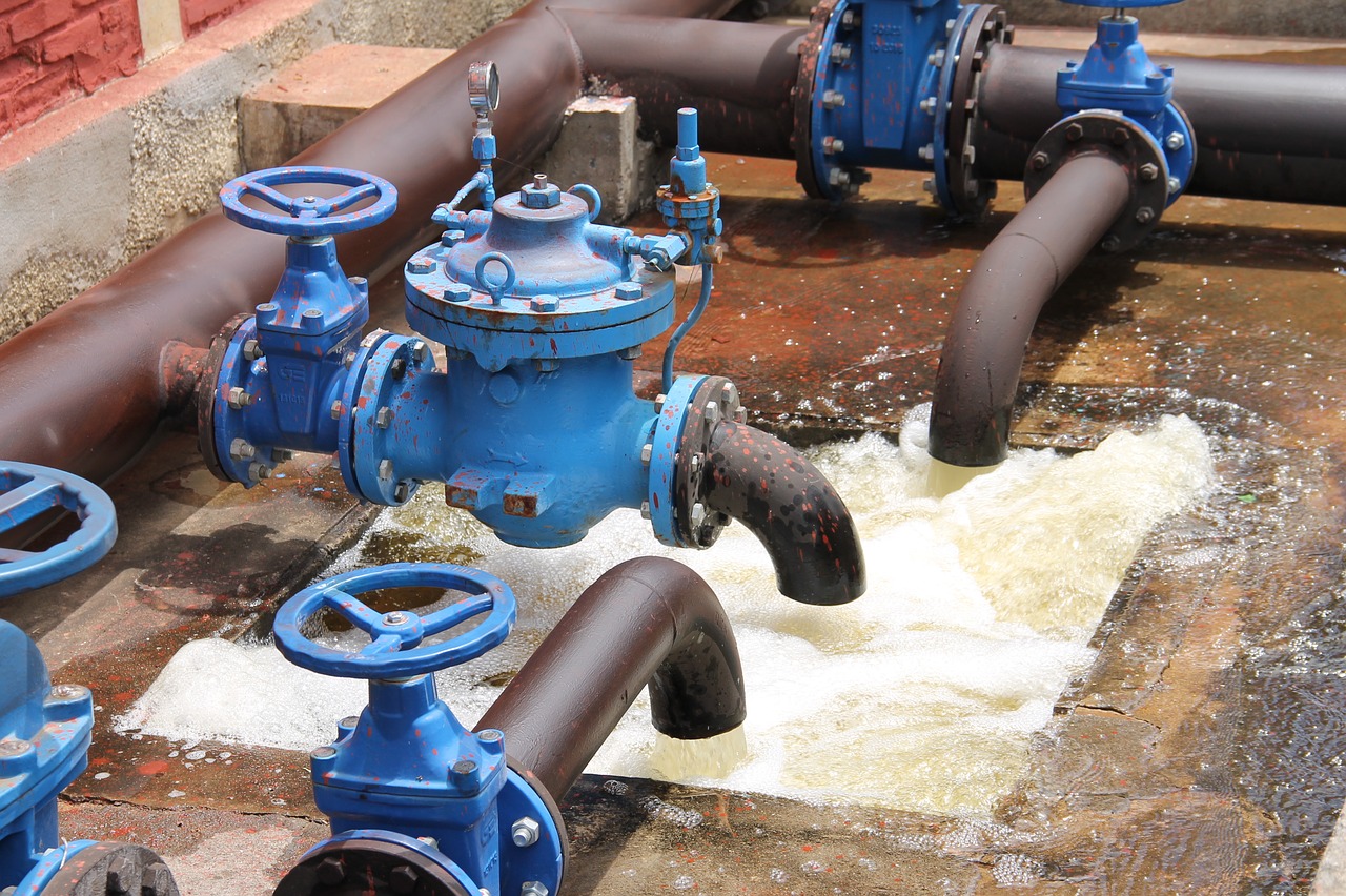 water resources, irrigation, pipes pumping-2251633.jpg